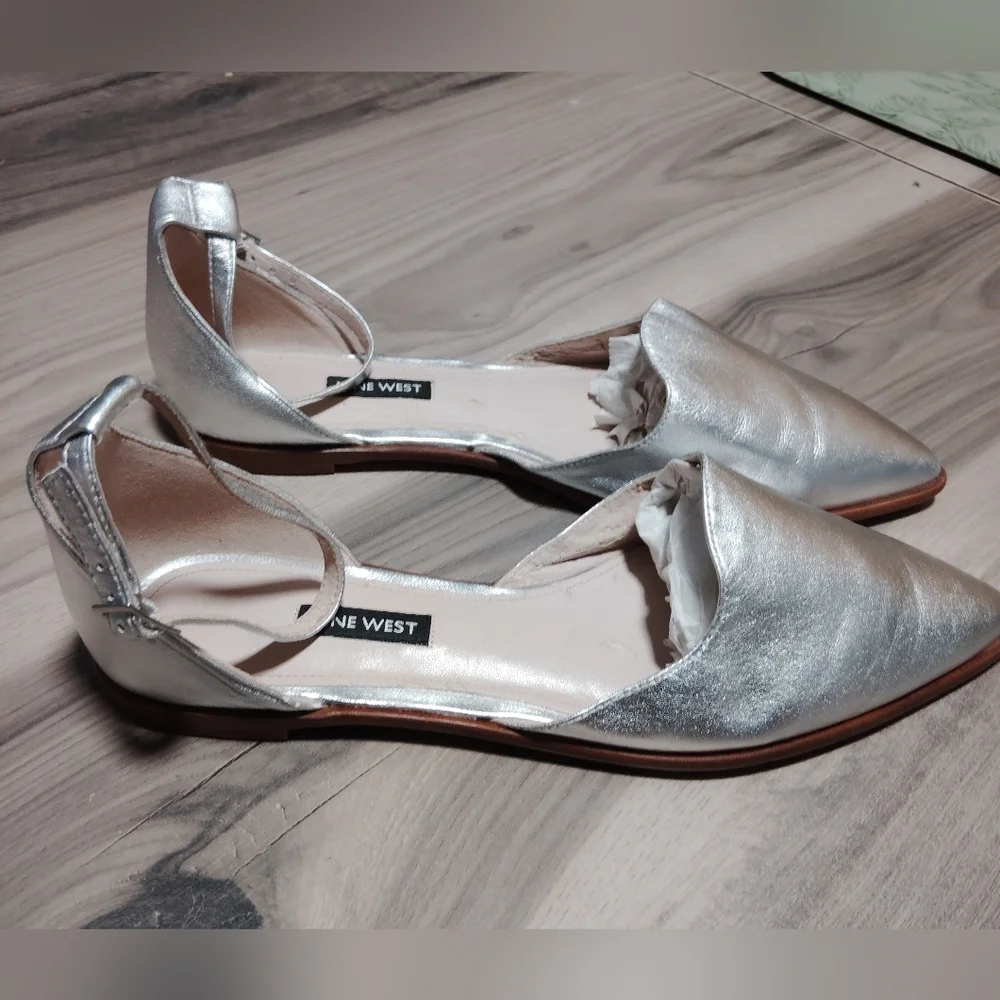 Nine West Oriona Pointed Toe Ankle Strap Slide Flats Sz- 10 1/2 - Picture 4 of 8